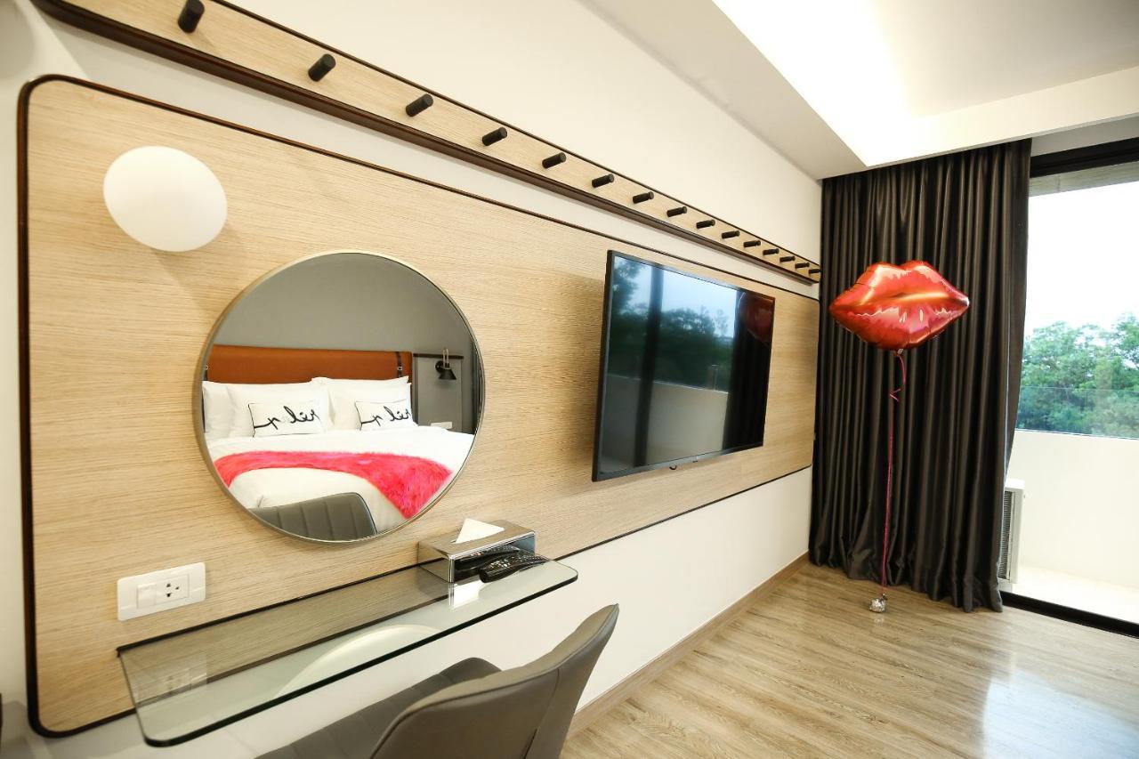 Hotel Scarlett Ban ba Ngan Экстерьер фото